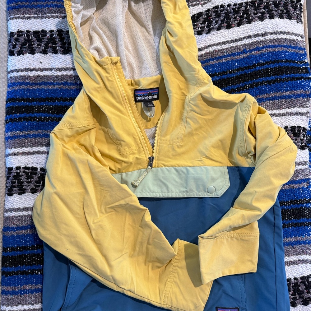 Patagonia Vibrant Yellow Jacket
